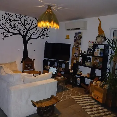 Holiday home Maison 70m2 Calme Vue Sur Foret Salles (Gironde)